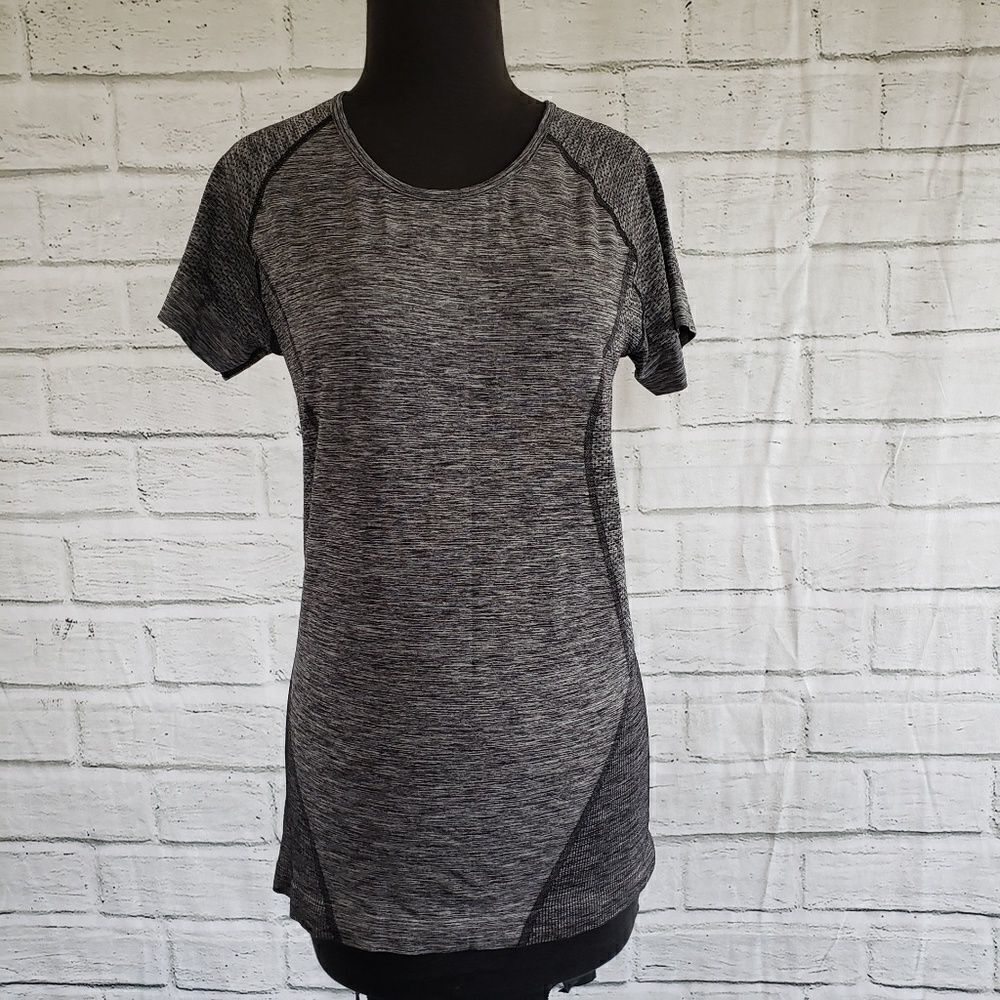 Zella dark gray short sleeve stretchy workout top
